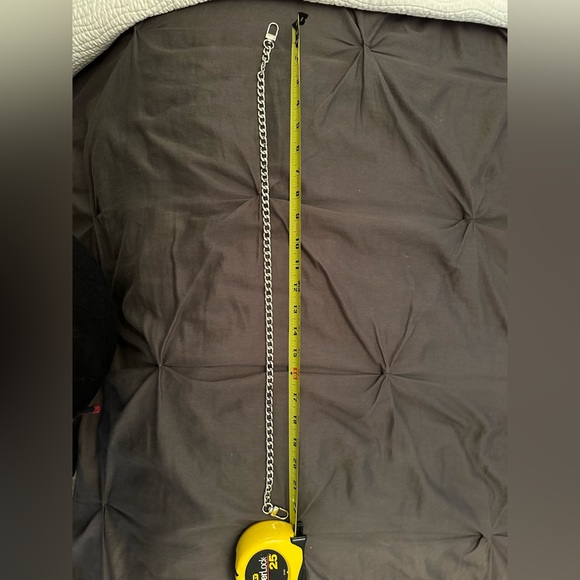 Accessories - NWOT 22 inch silver chain for necklace or wallet